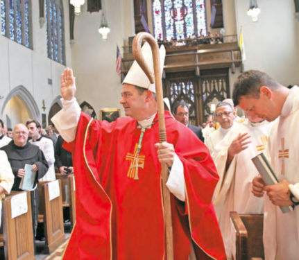 Monseñor Brennan recuerda sus 10 años de servicio episcopal